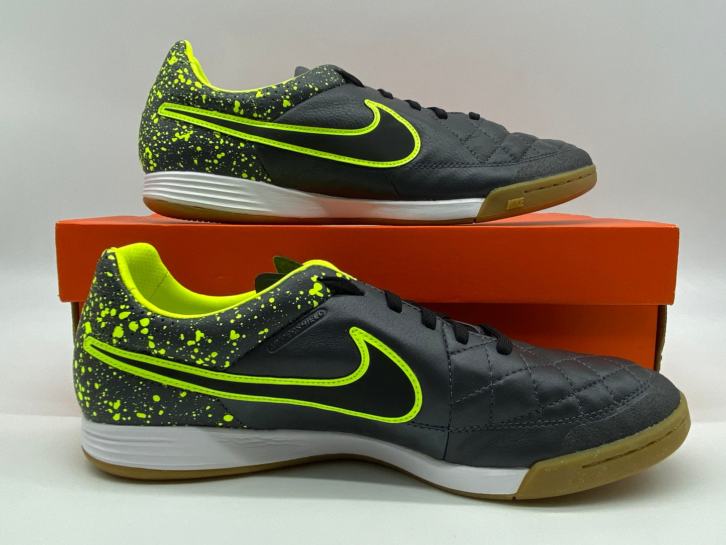 Nike Tiempo Legacy IC Black Yellow
