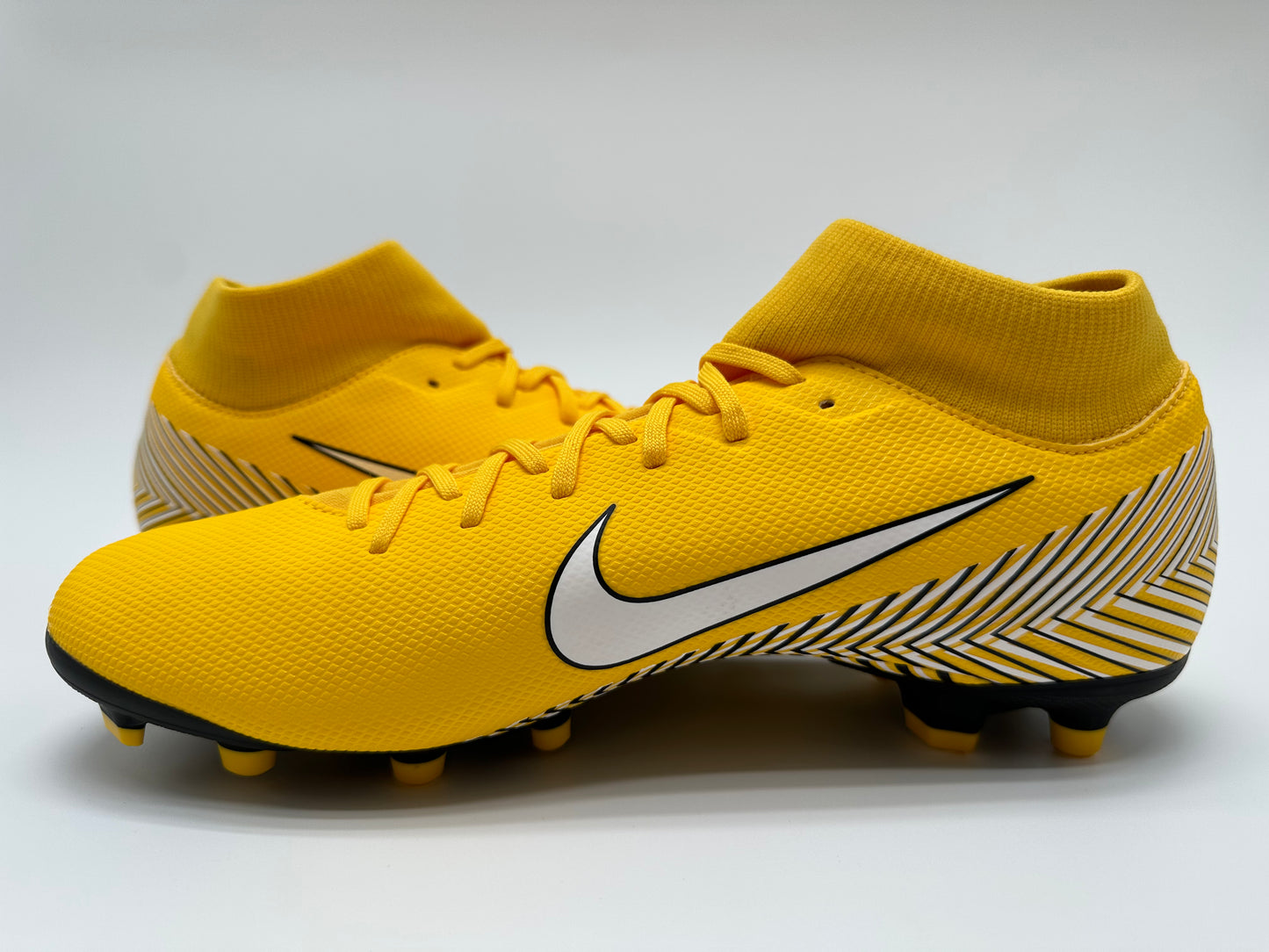 Nike Superfly 6 Academy NJR FG/MG Yellow