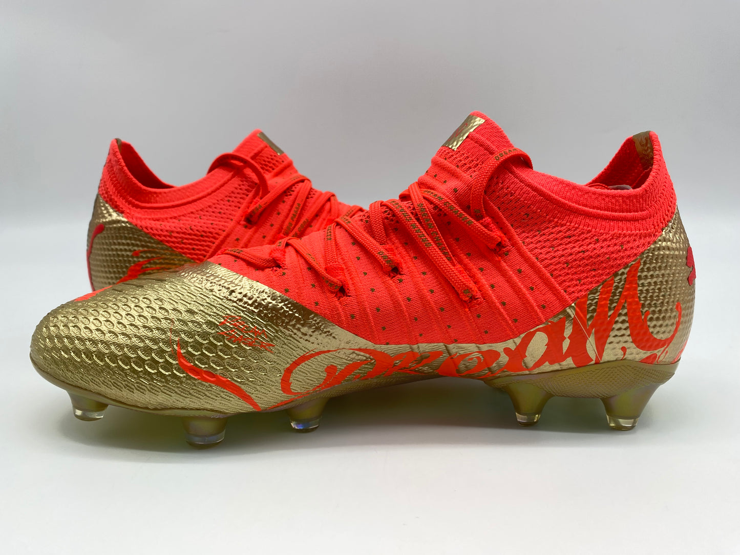 Pumas Future Z 1.4 NJR PE FG/AG Gold Pink
