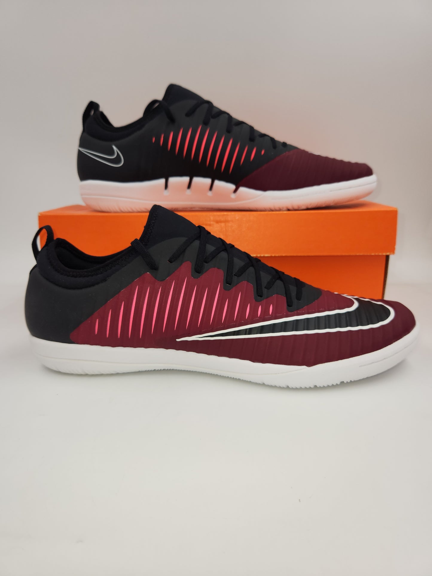 Nike MercurialX Finale II IC Burgundy Black