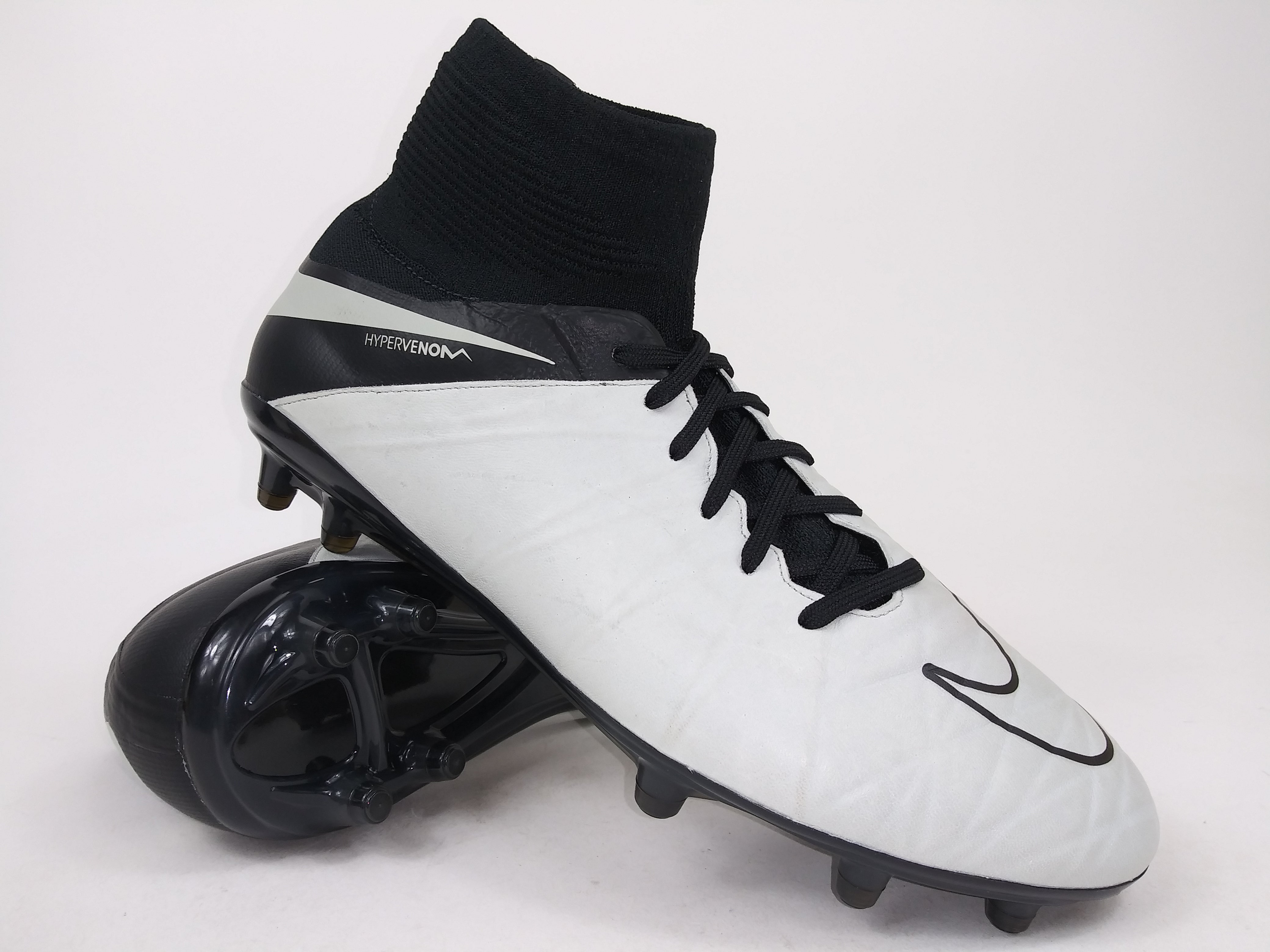 Nike Phantom FG LTHR White Black – Villegas Footwear