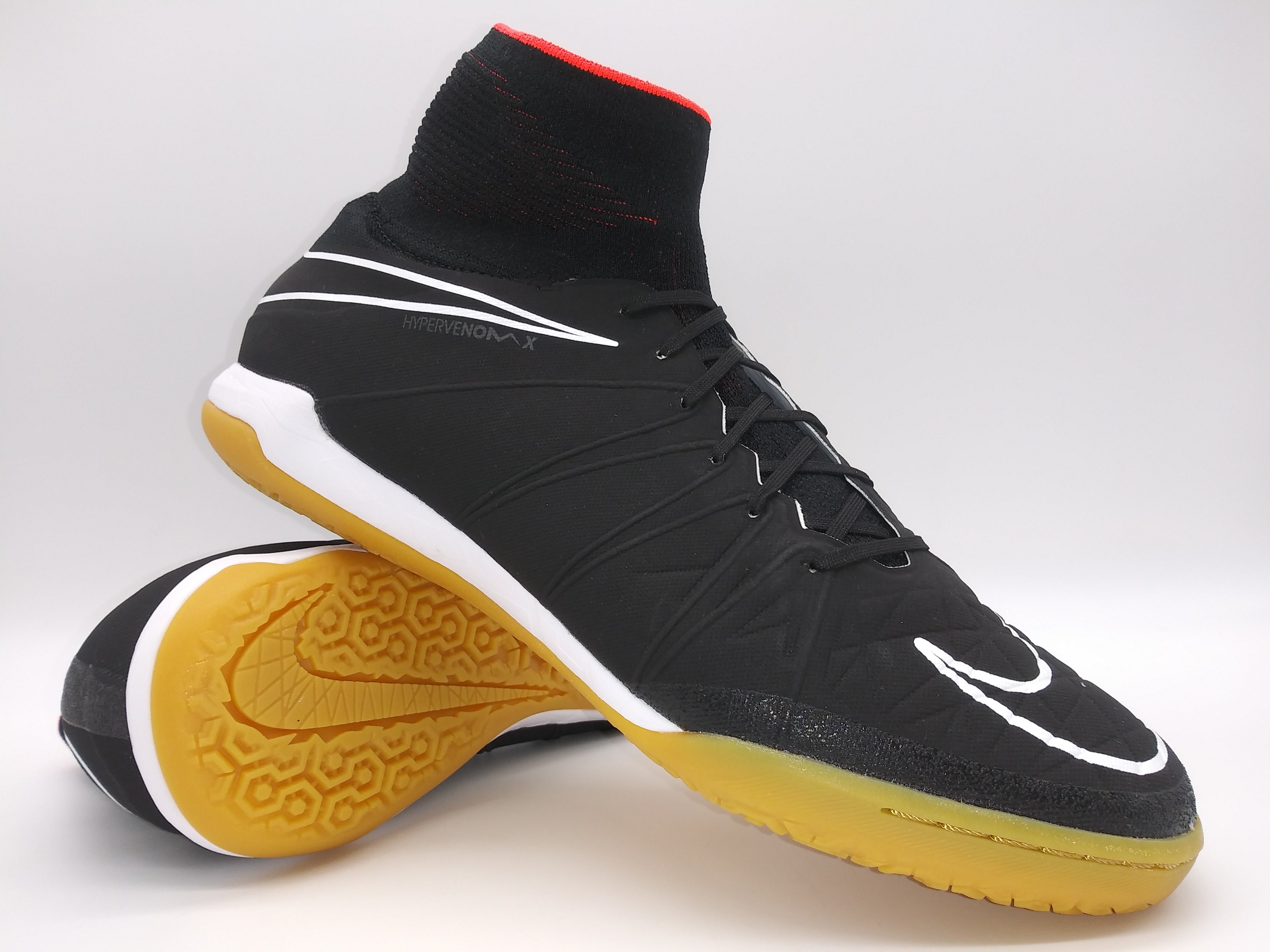 Nike Proximo IC Black White – Villegas Footwear