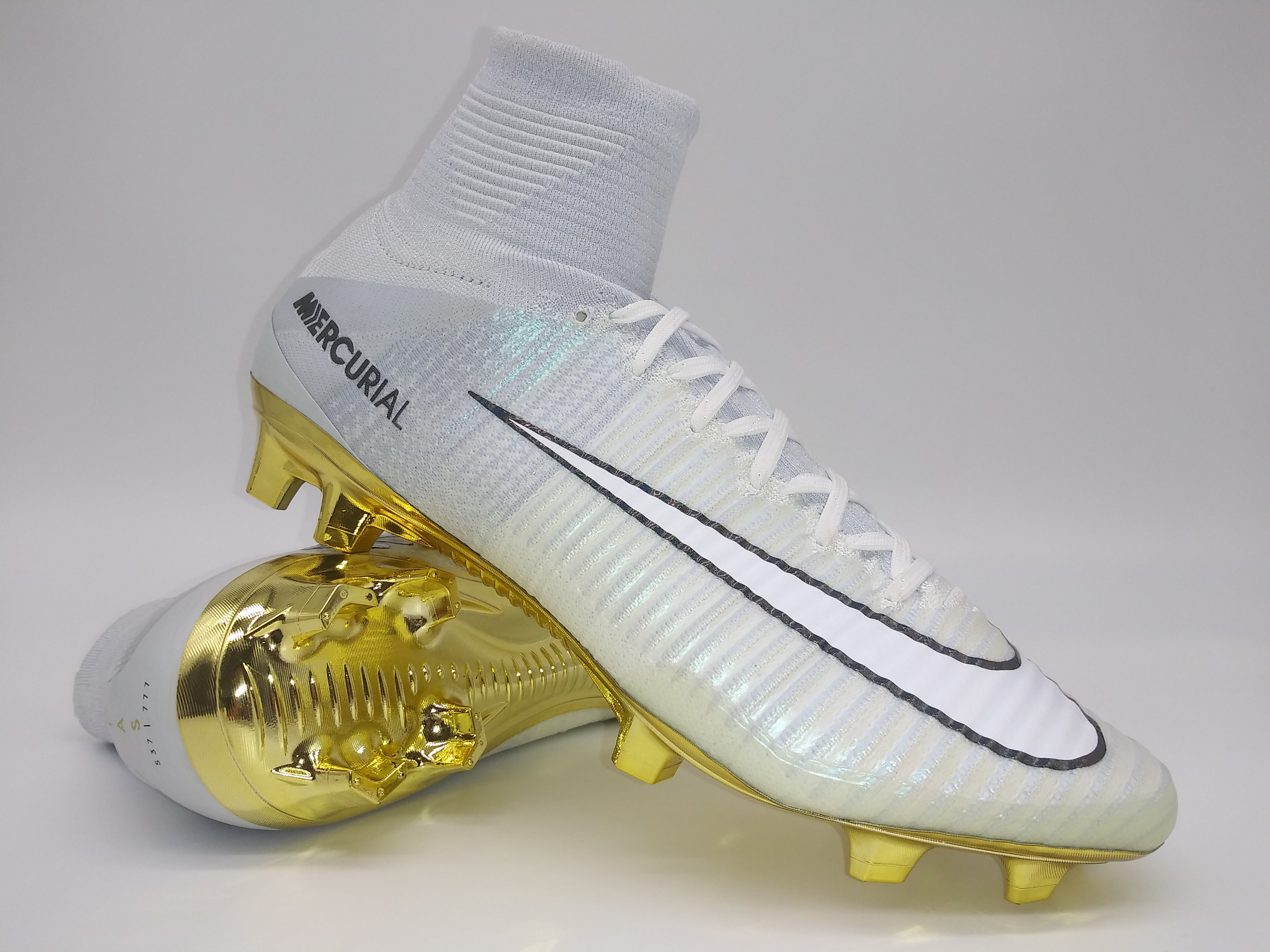 Nike mercurial cr7 gold Clearance