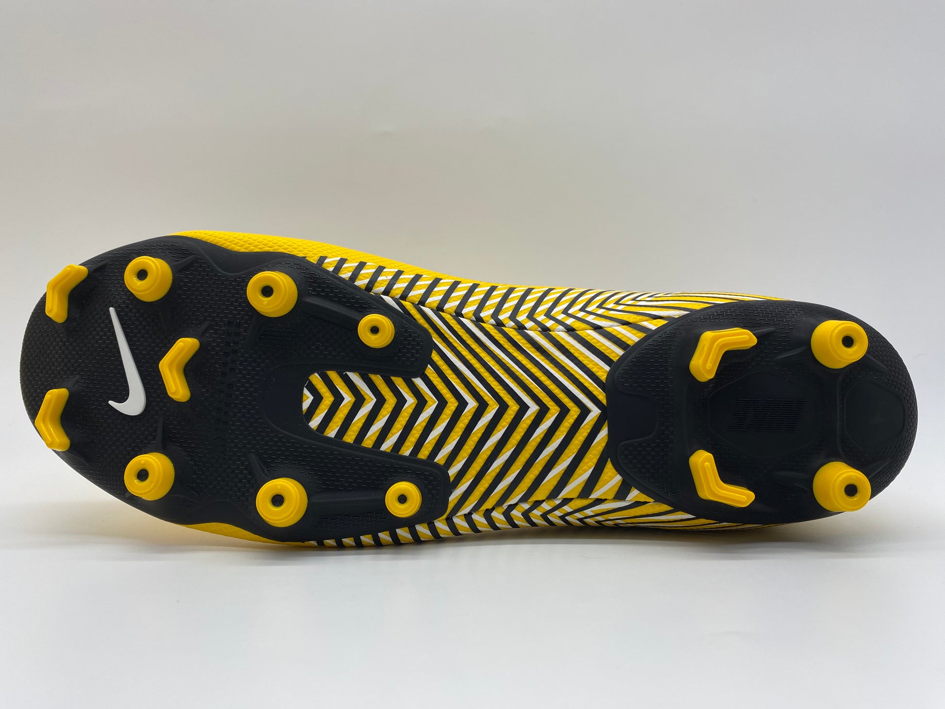 Nike Vapor 12 Academy NJR FG/MG Yellow â Villegas Footwear