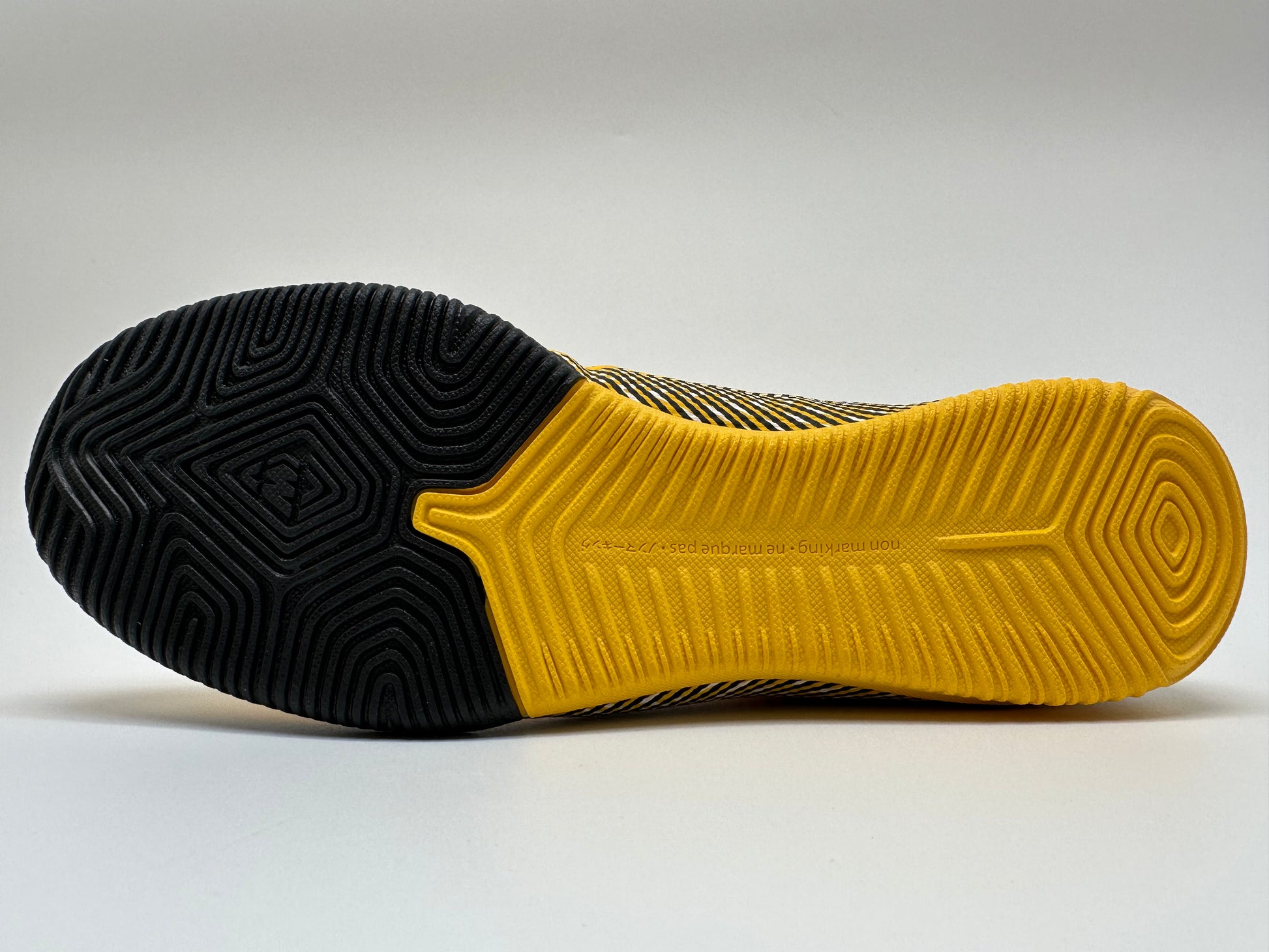 Mens Rare Nike Vapor 12 Academy NJR IC Soccer Cleats â Villegas Footwear