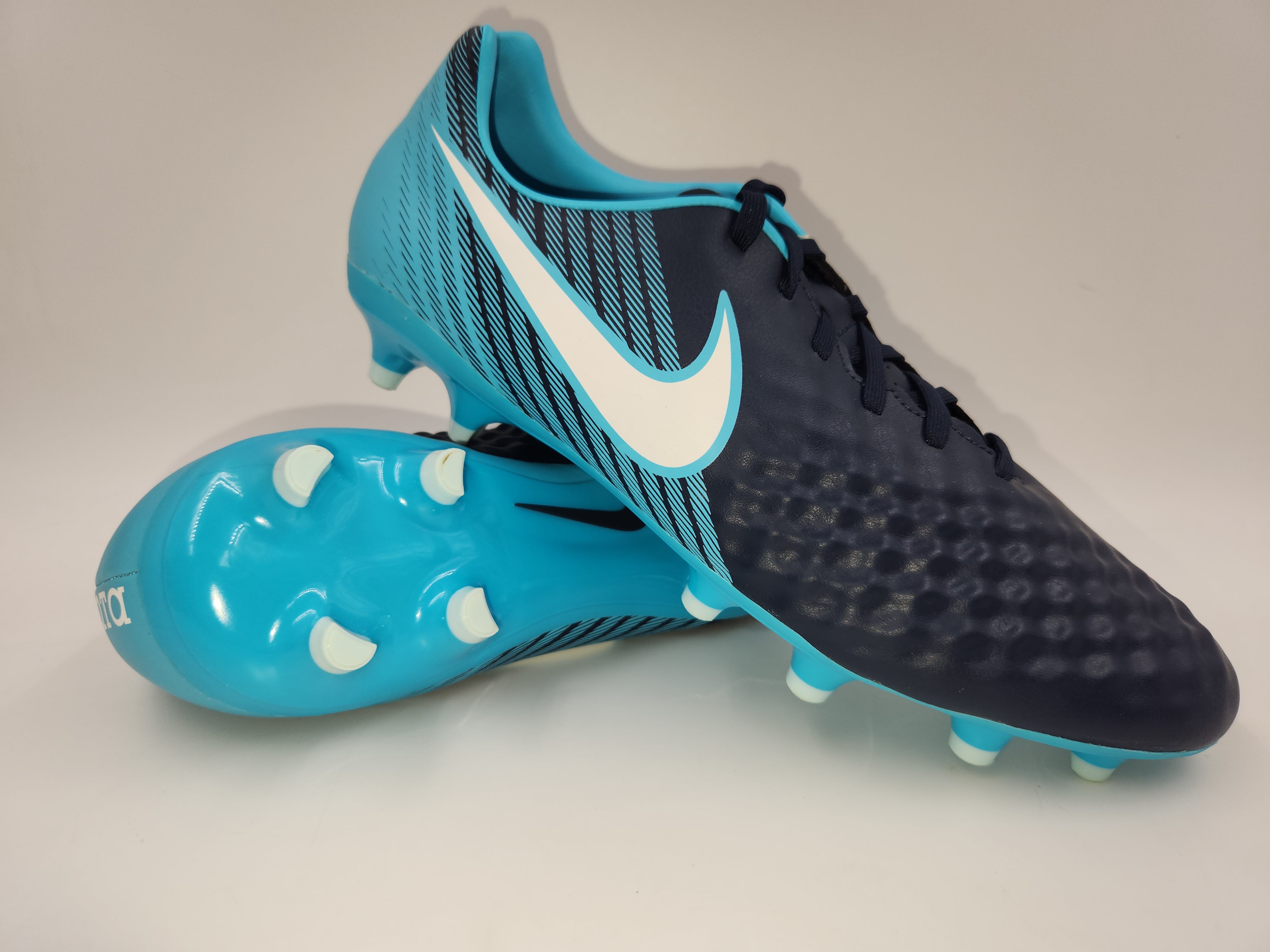 Magista blue hotsell