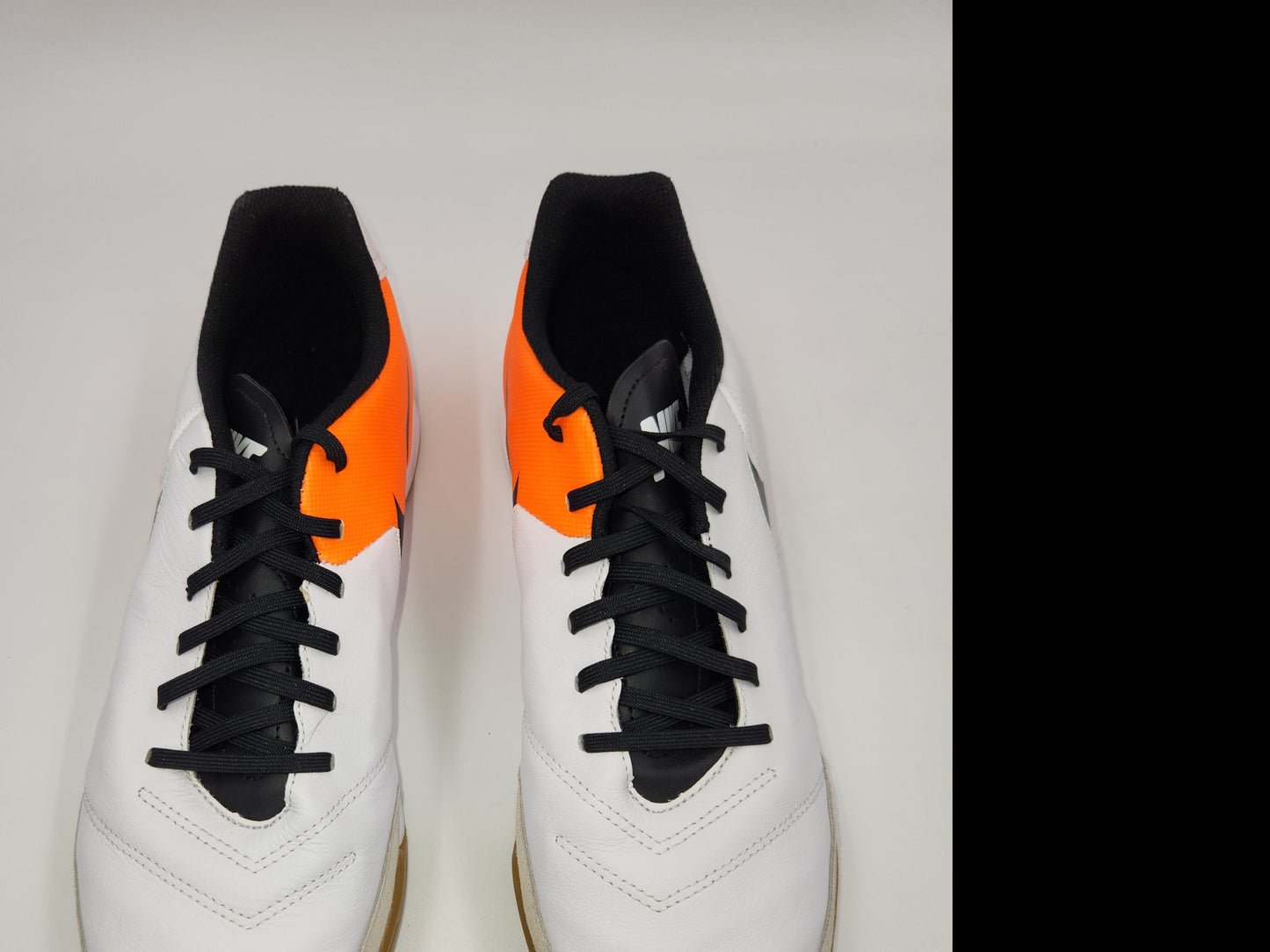 Nike Tiempo Genio ll Leather IC White Orange
