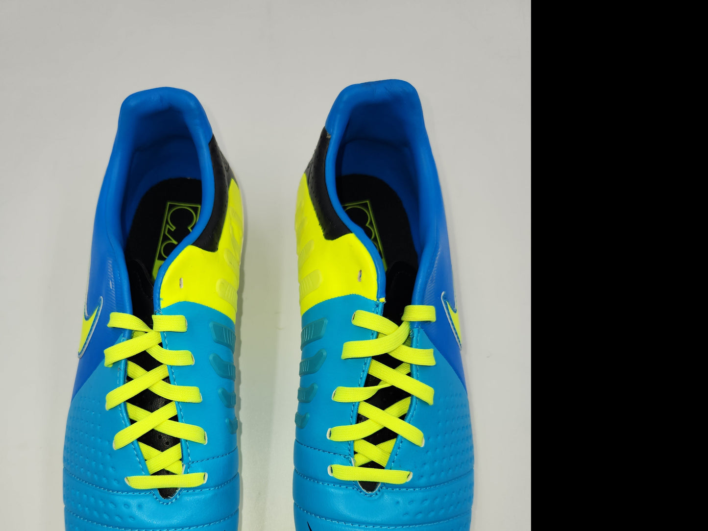 Nike CTR360 Libretto lll FG Blue Yellow – Villegas Footwear