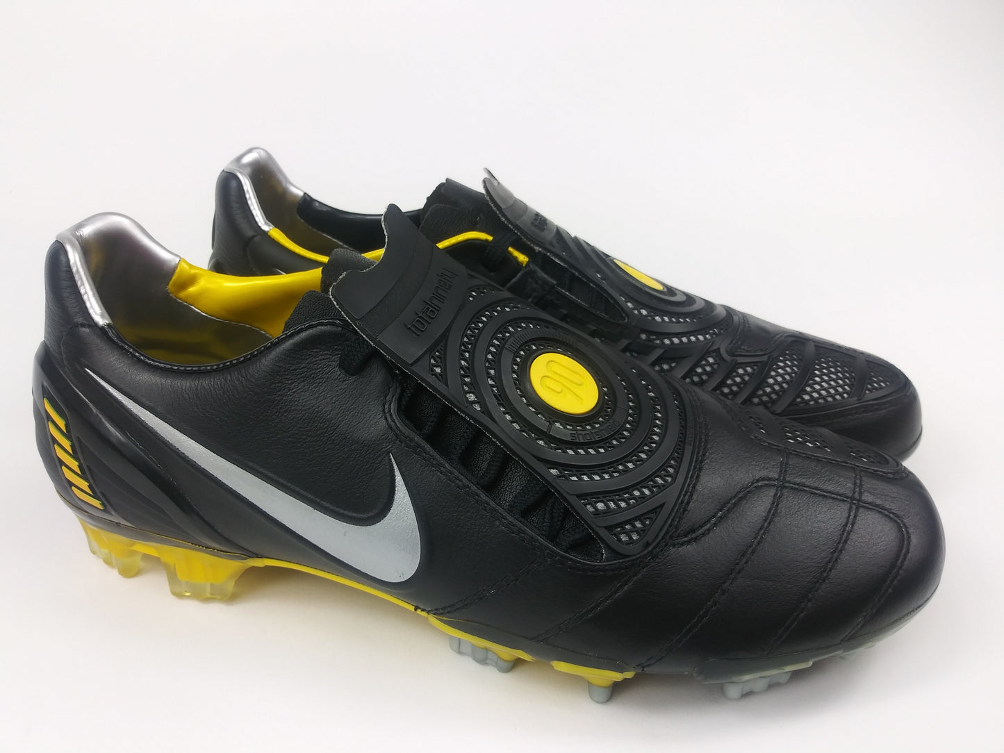Nike Total90 Laser ll K-FG Black Yellow
