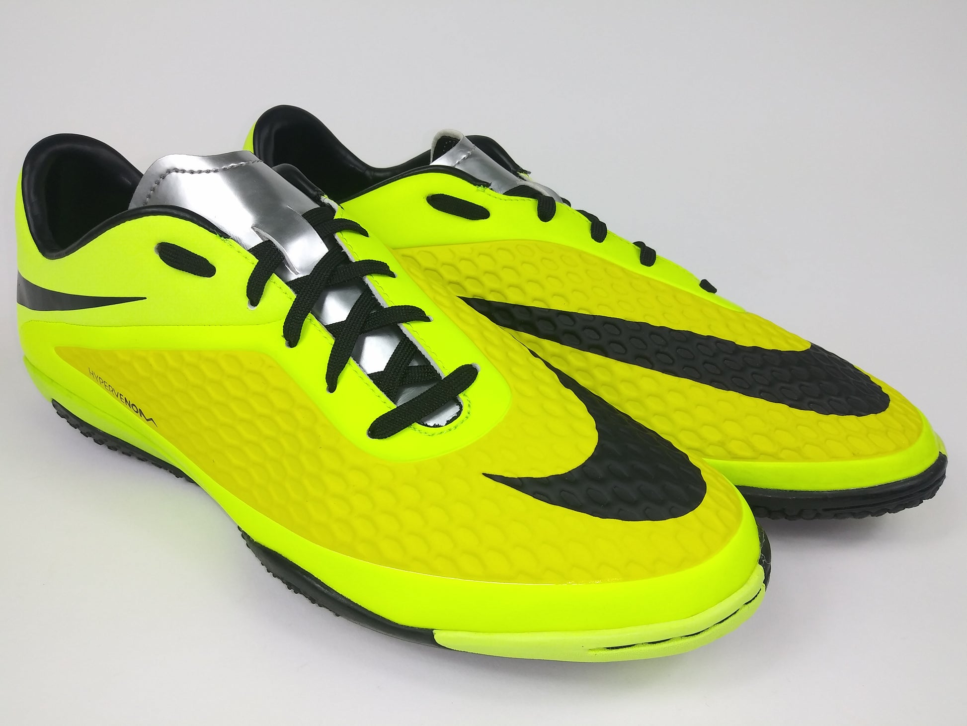 Trivial altavoz Poner a prueba o probar Nike Hypervenom Phelon IC Indoor Shoes Yellow Black – Villegas Footwear