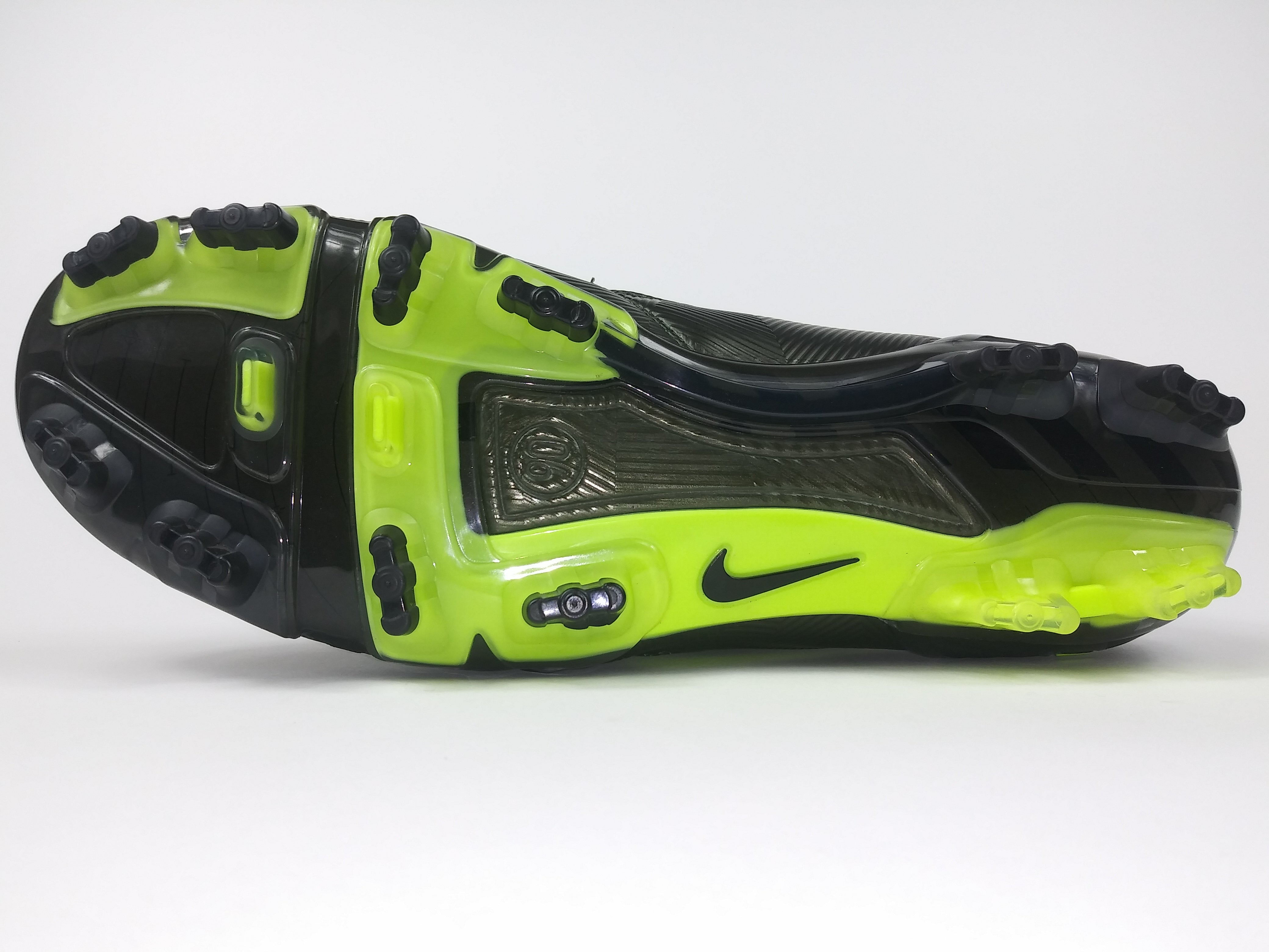 Nike t90 hotsell black and green