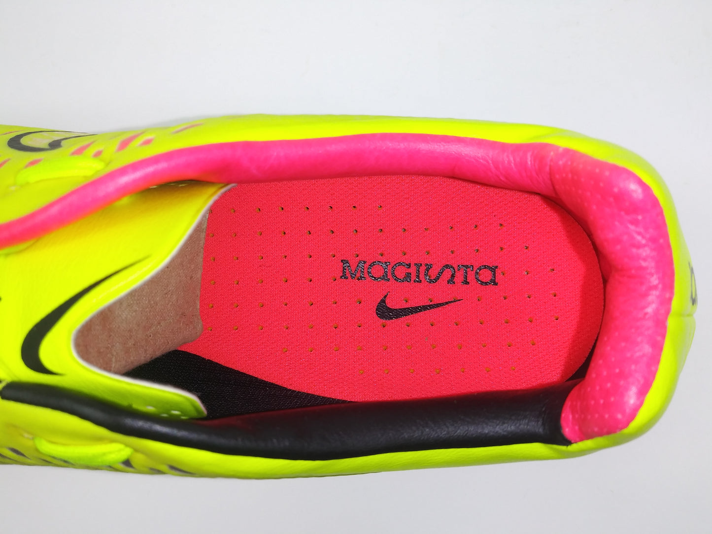 Nike Magista Opus FG Yellow Pink