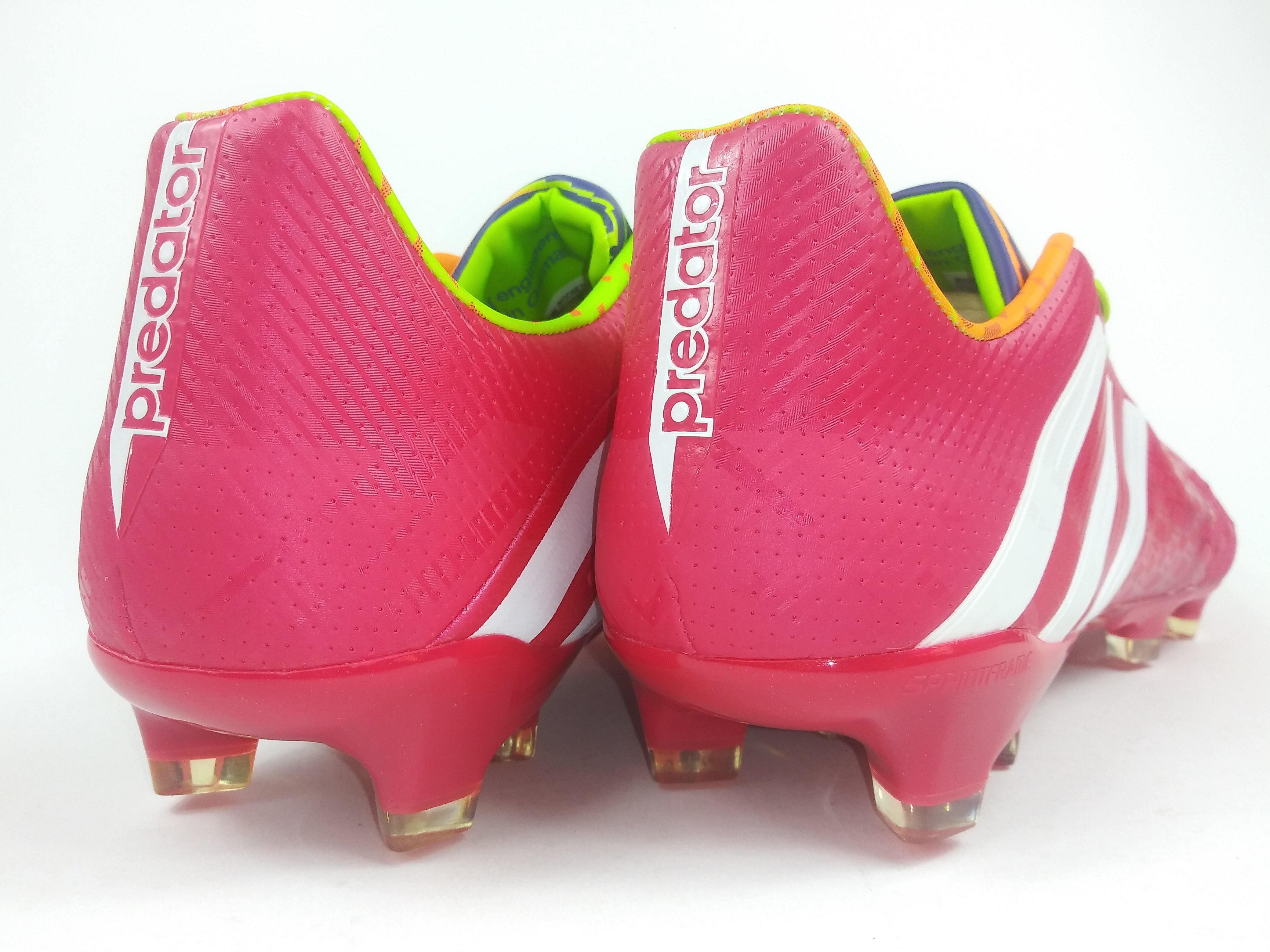 Adidas predator sale boots pink