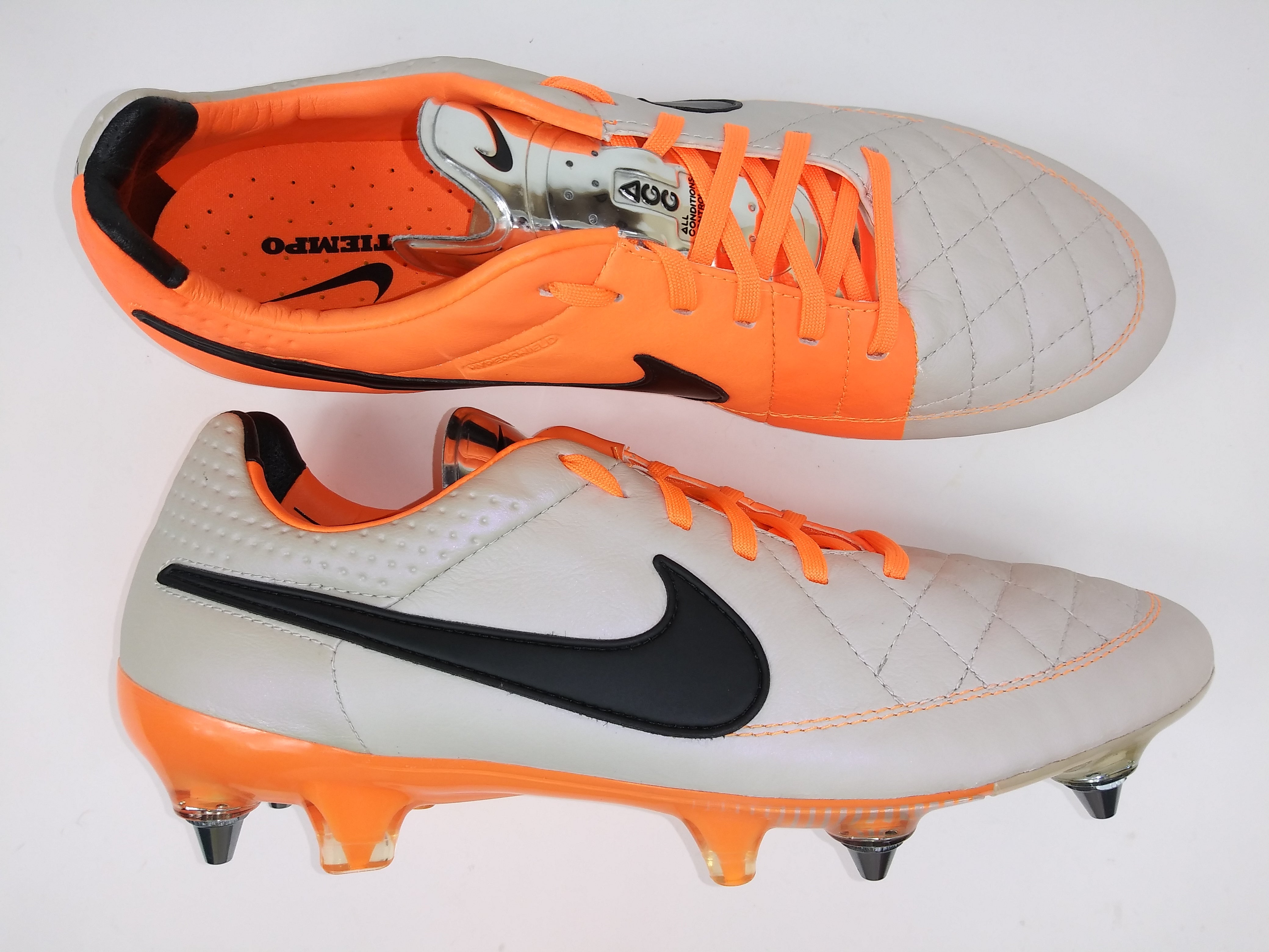 Tiempo legend hotsell v sg pro