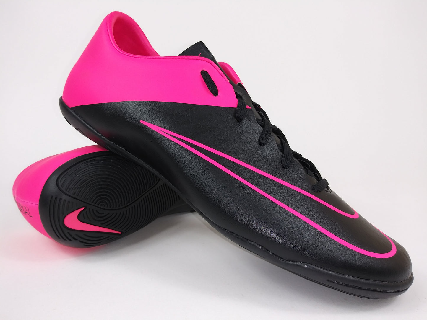 Nike Mercurial Victory V IC  Black Pink