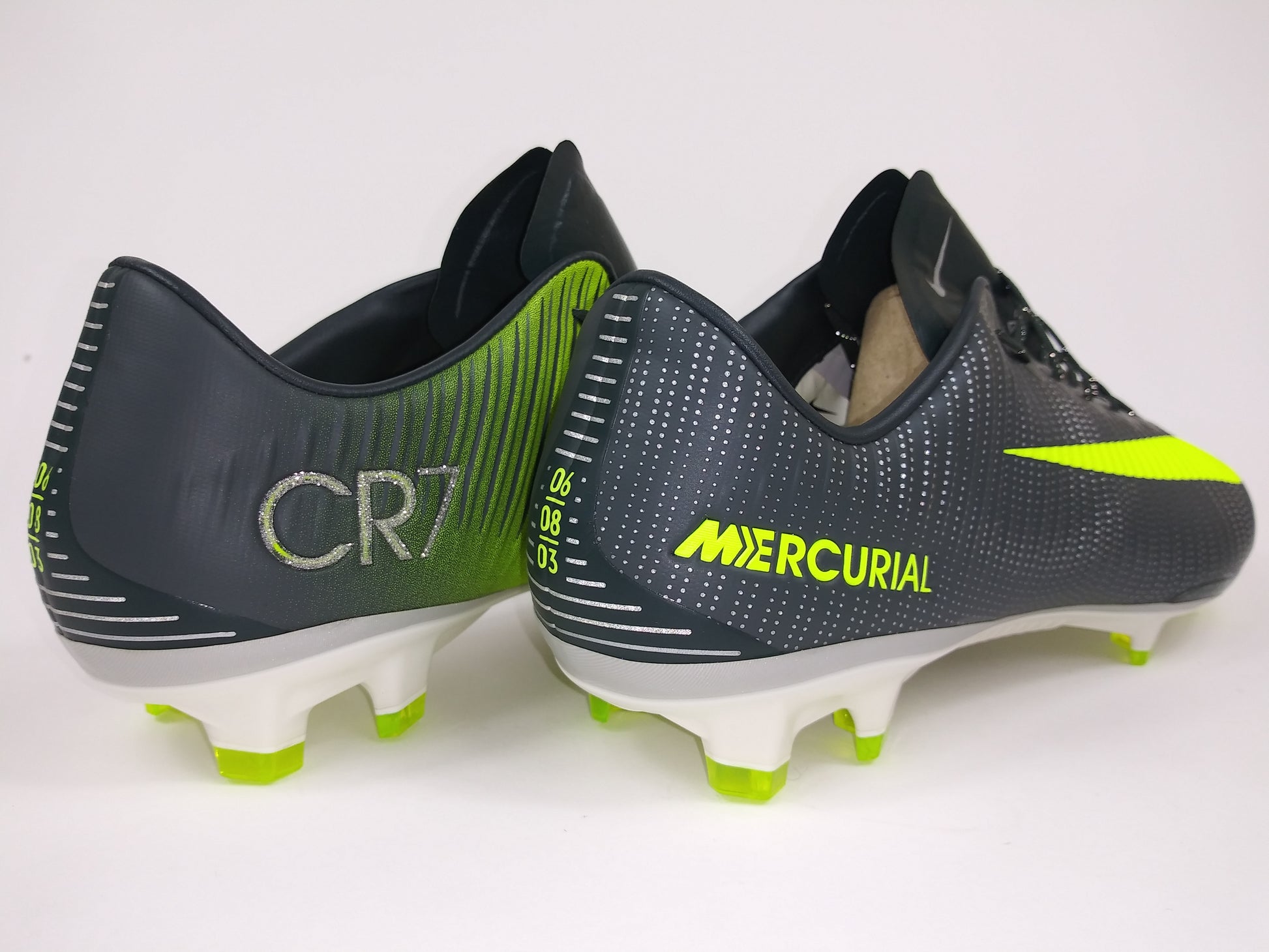 vervolging Samenstelling Verplicht Nike Mercurial Vapor XI CR7 FG Grey Green – Villegas Footwear