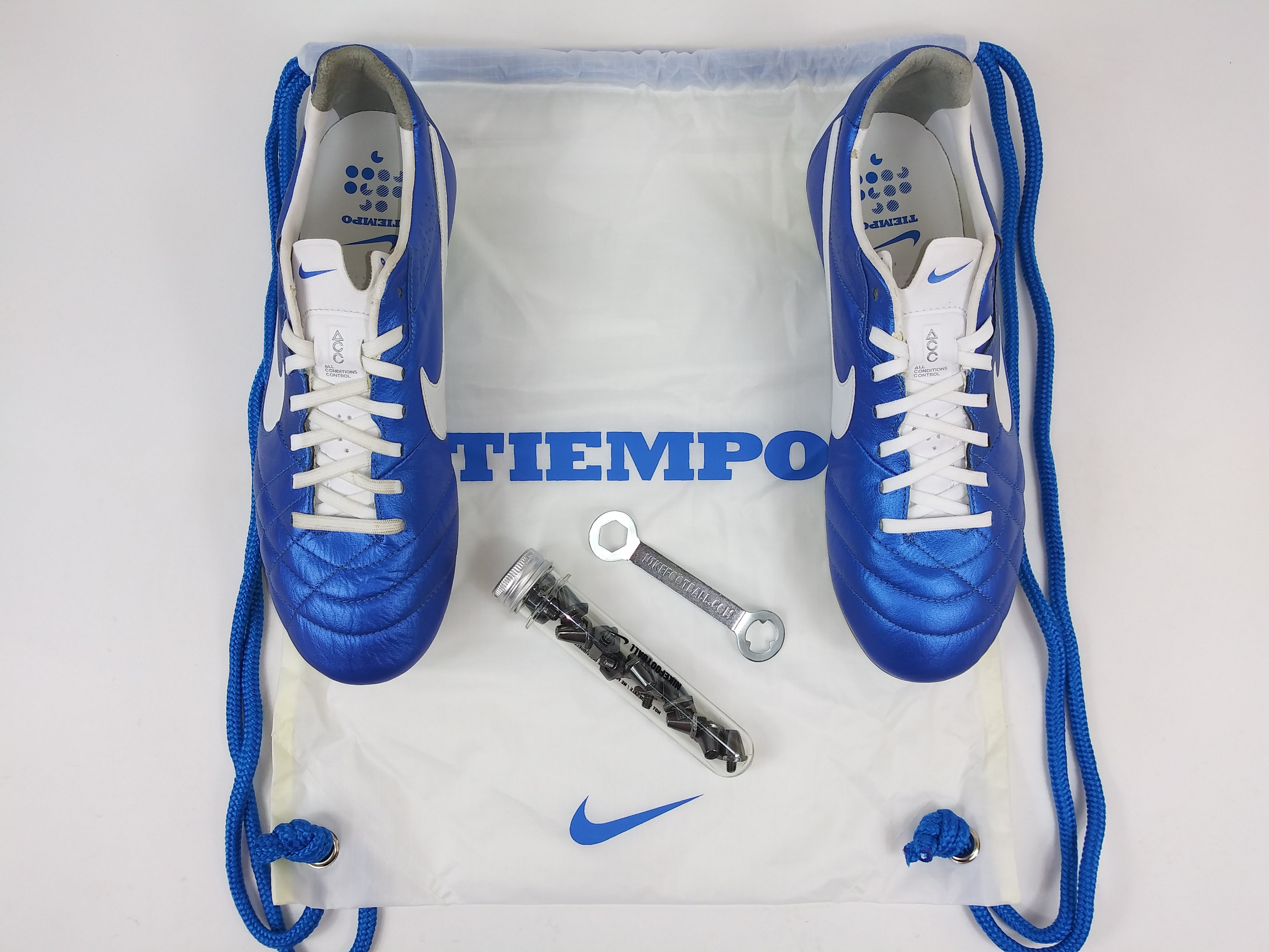 Nike Tiempo Legend IV SG-Pro Blue White – Villegas Footwear