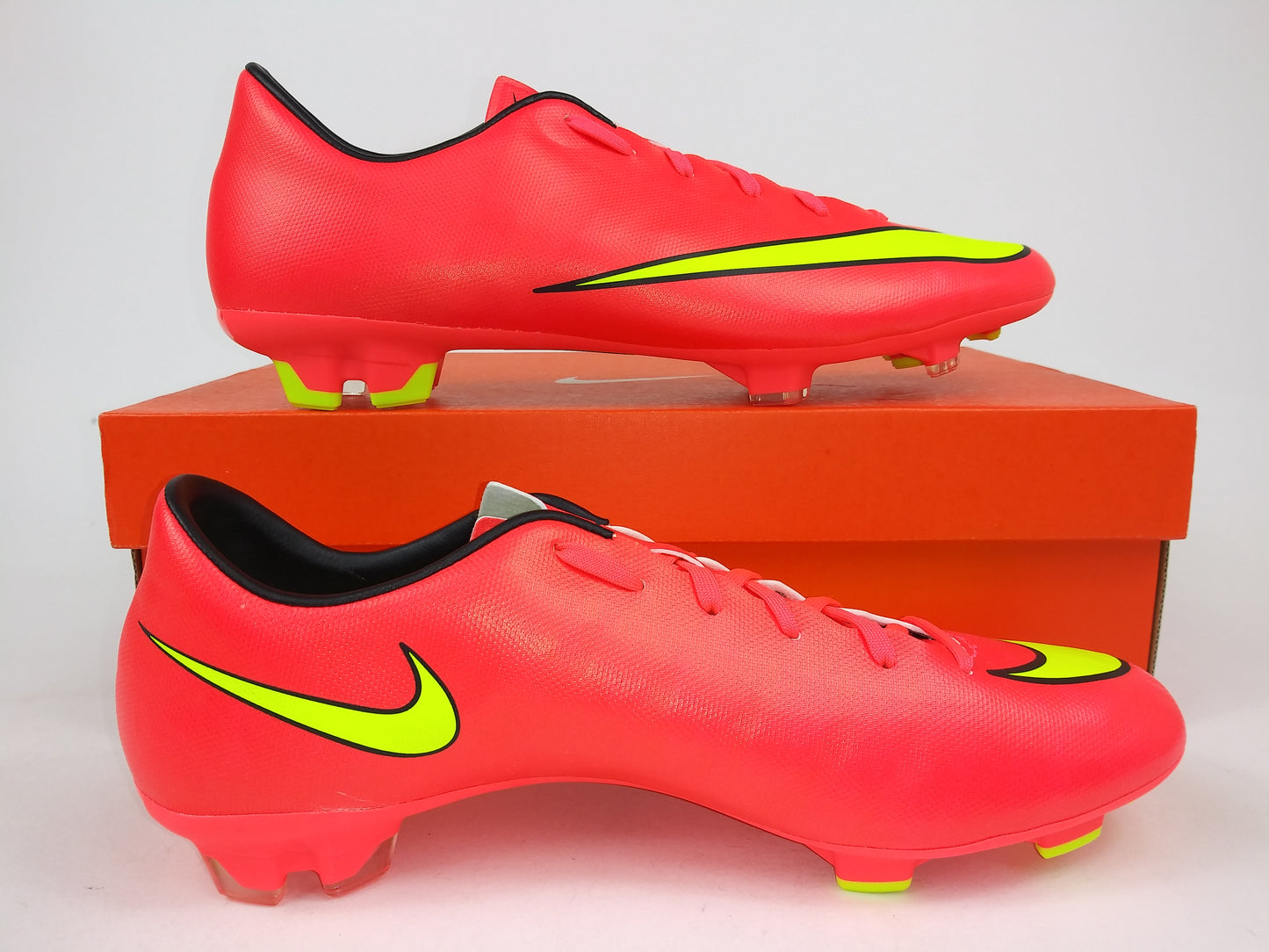 Nike Mercurial Victory V FG Red Yellow