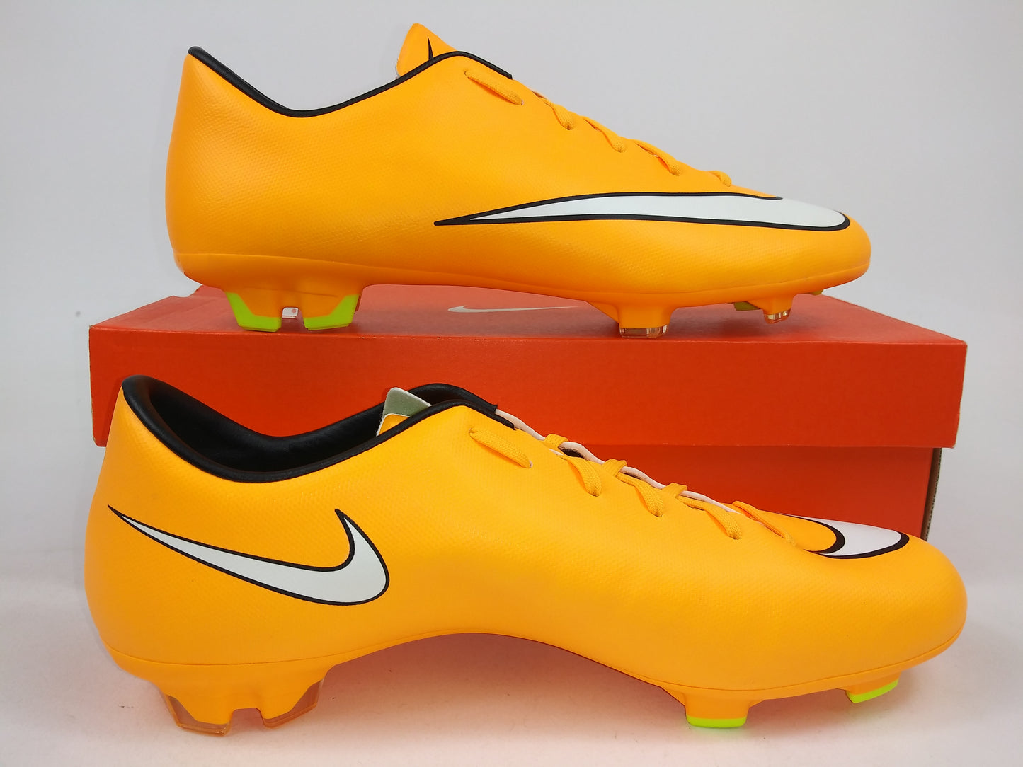 Nike Mercurial Victory V FG Orange