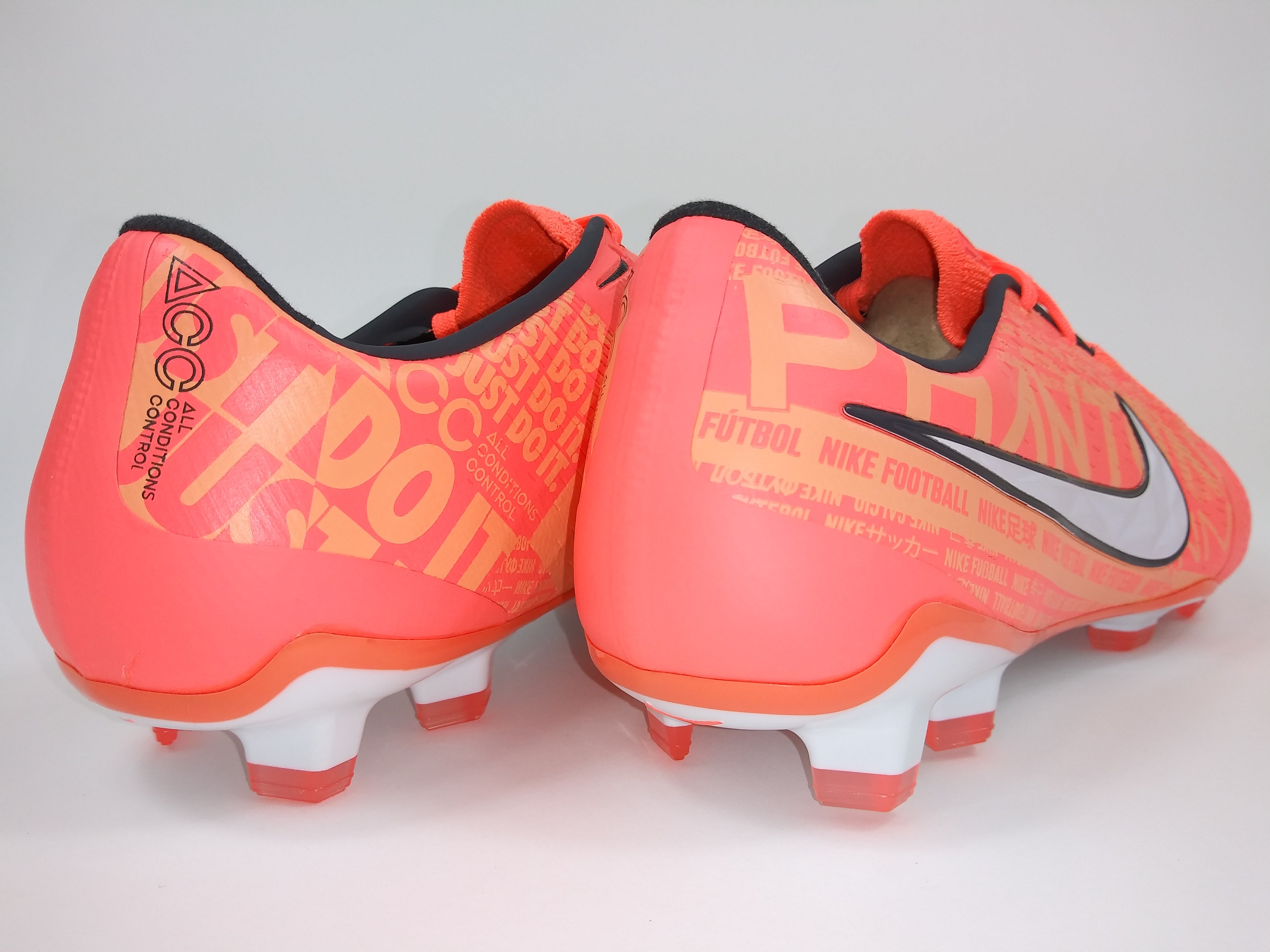 Nike Phantom Venom Elite FG Peach Villegas Footwear