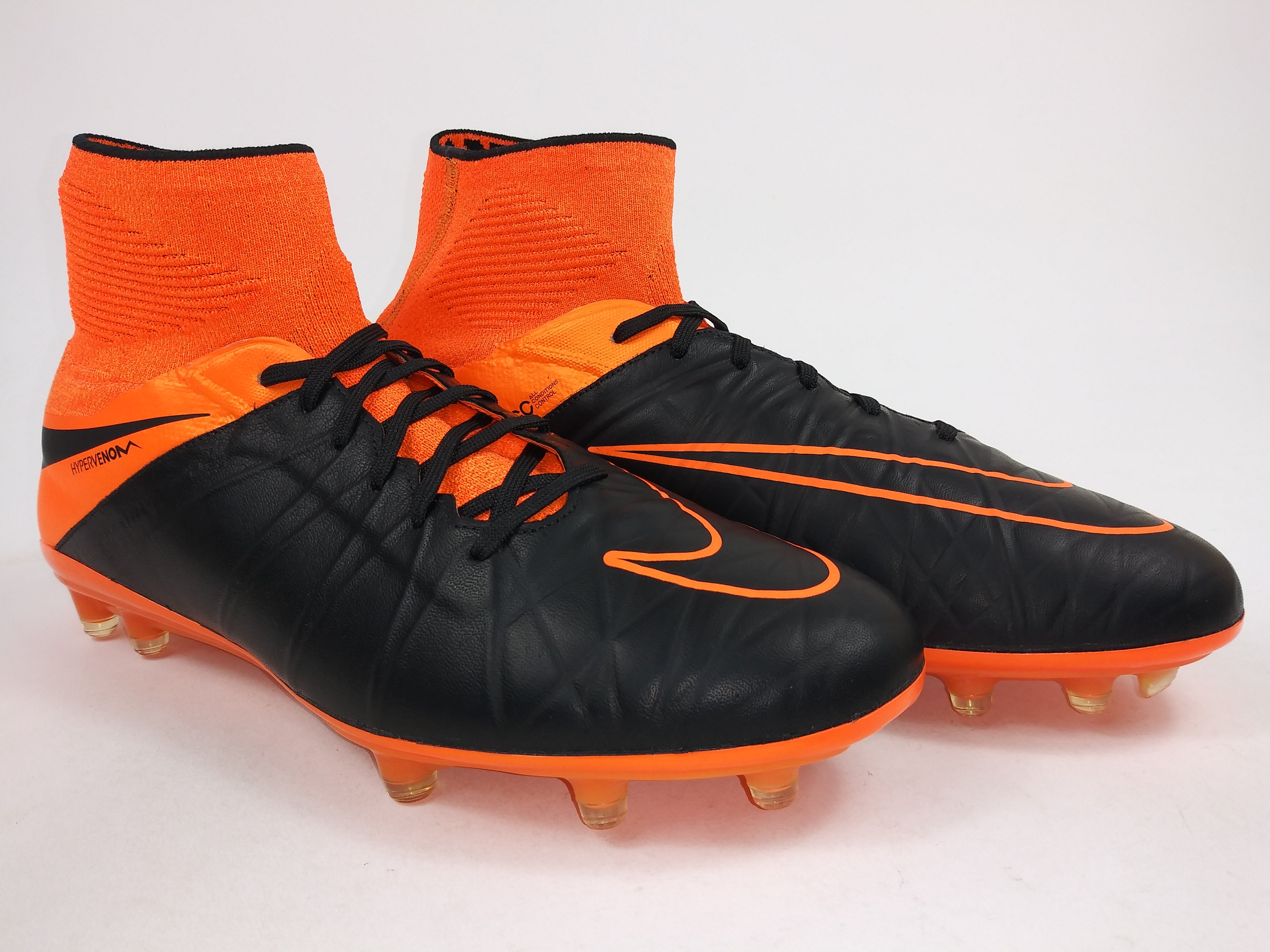 Black and outlet orange hypervenoms