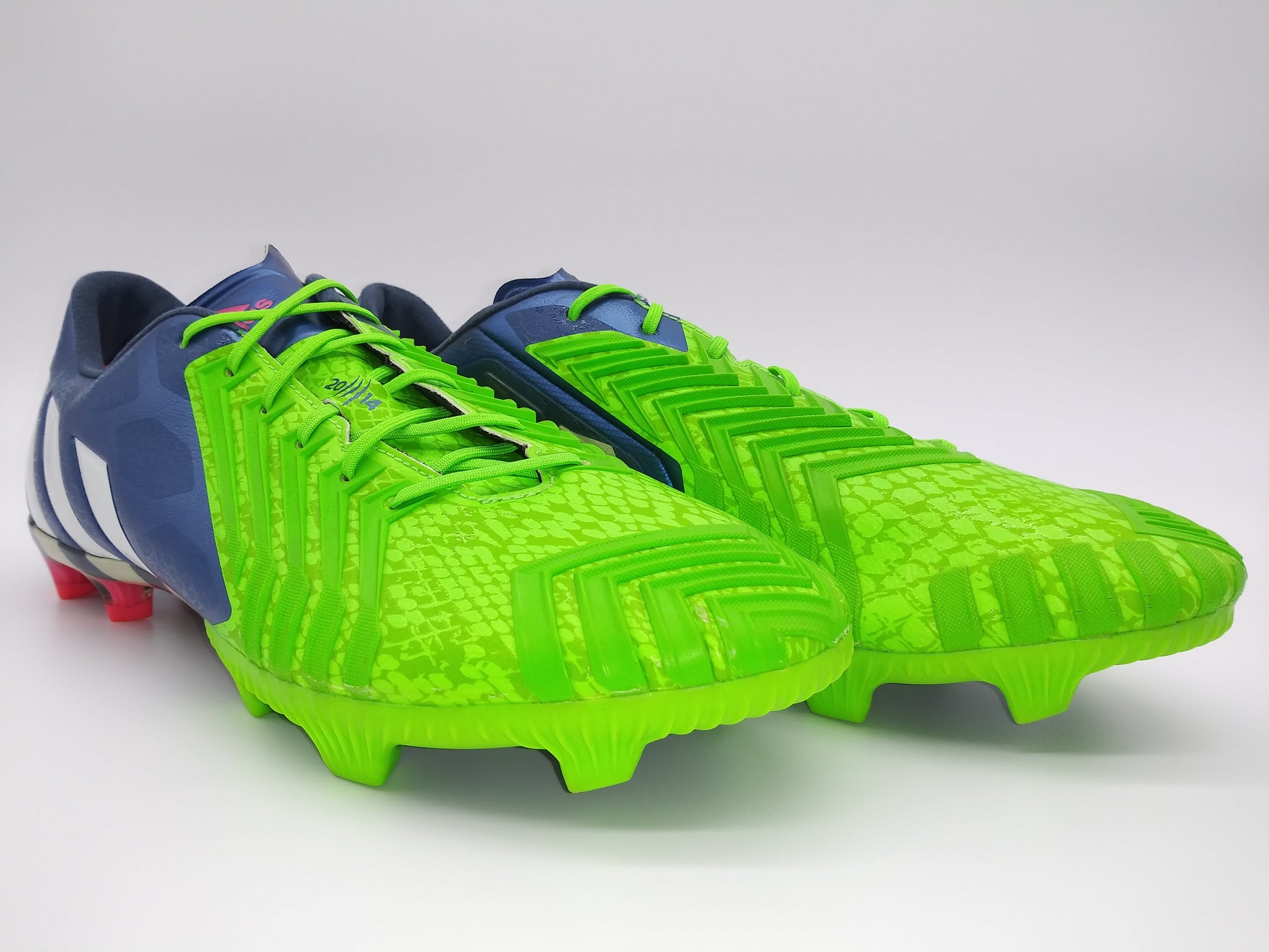 Predator Instinct FG Blue Green – Villegas Footwear