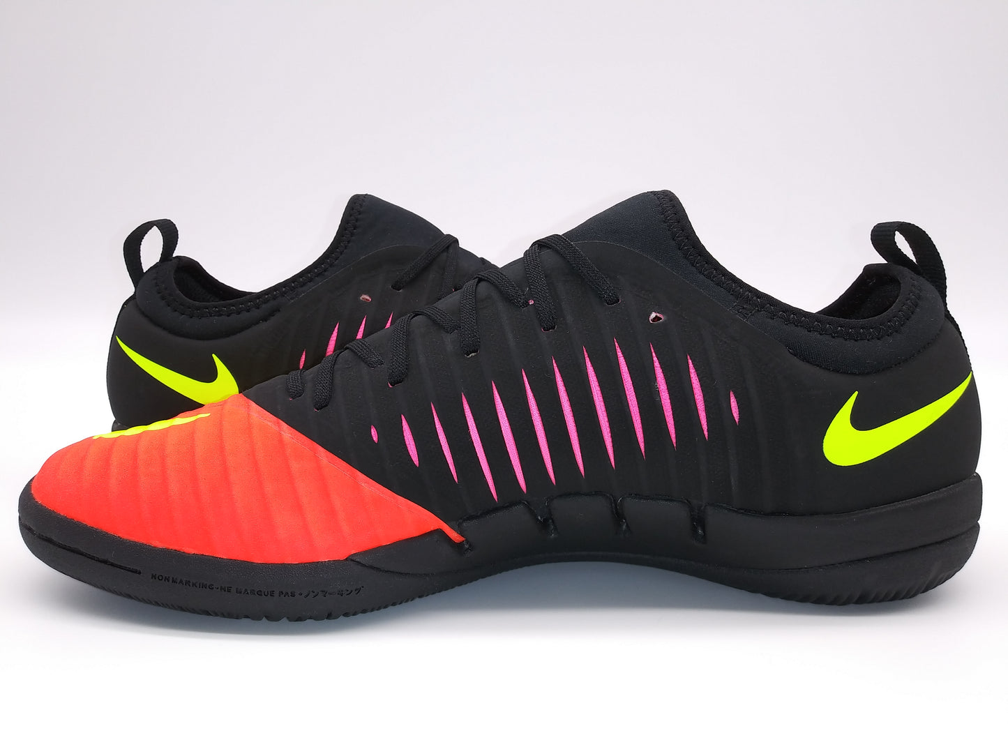 Nike Mercurialx Finale II IC Black Pink