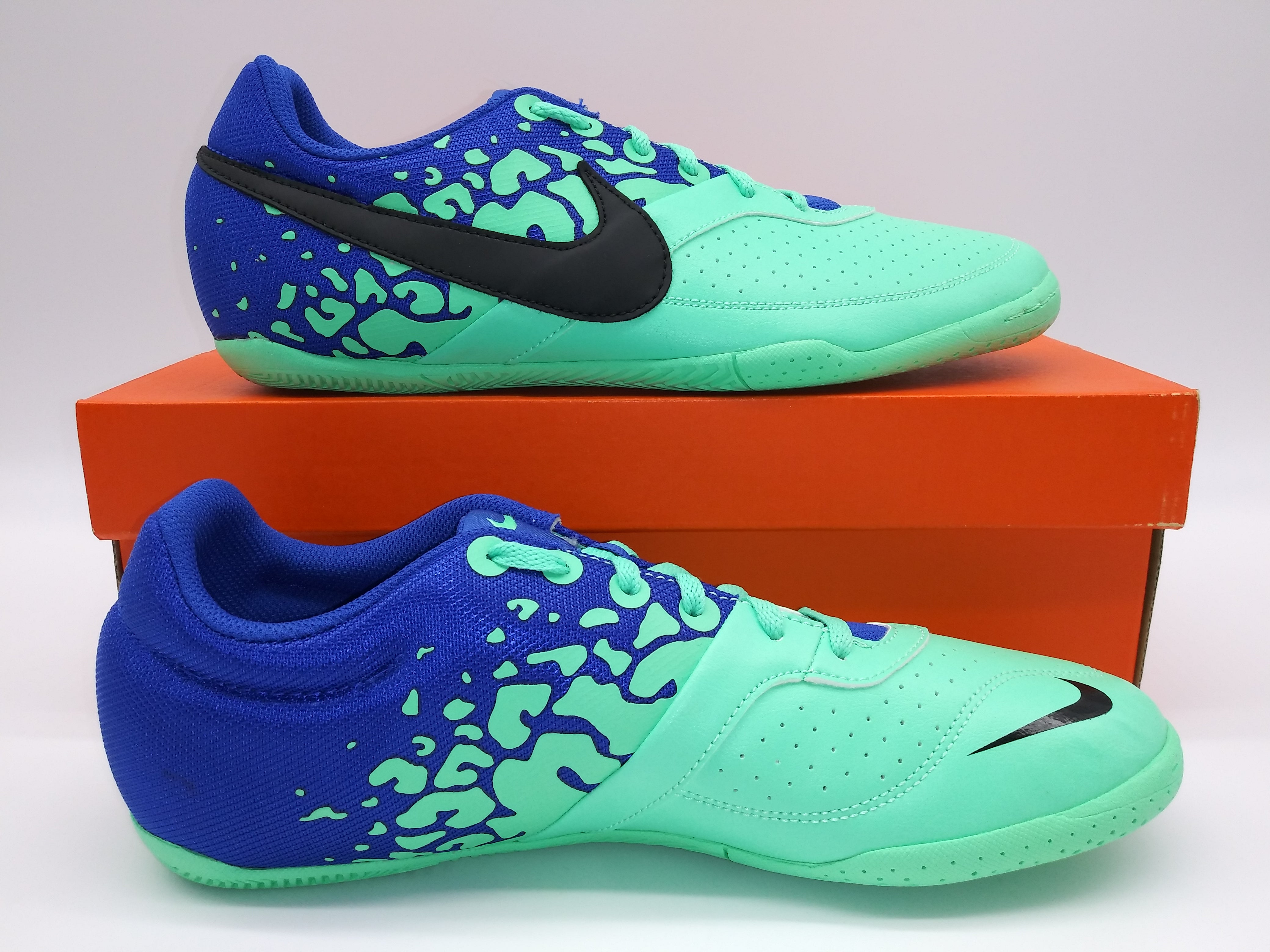 Nike elastico clearance indoor soccer shoes