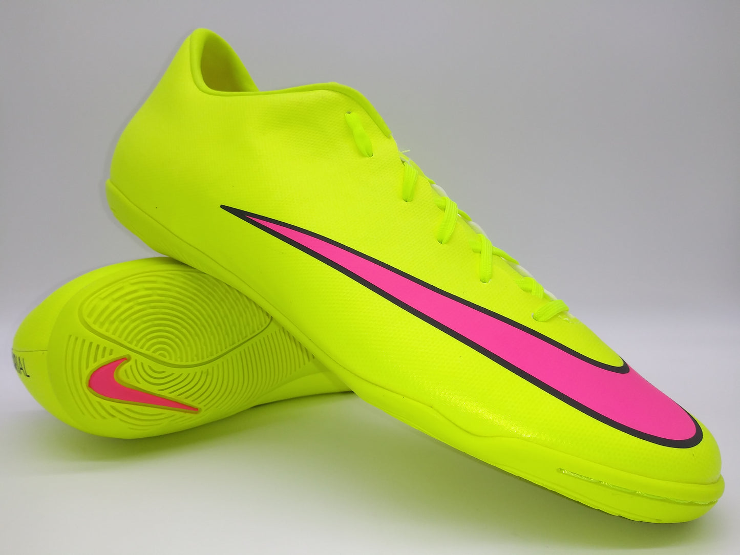 Nike Mercurial victory V IC Yellow Pink