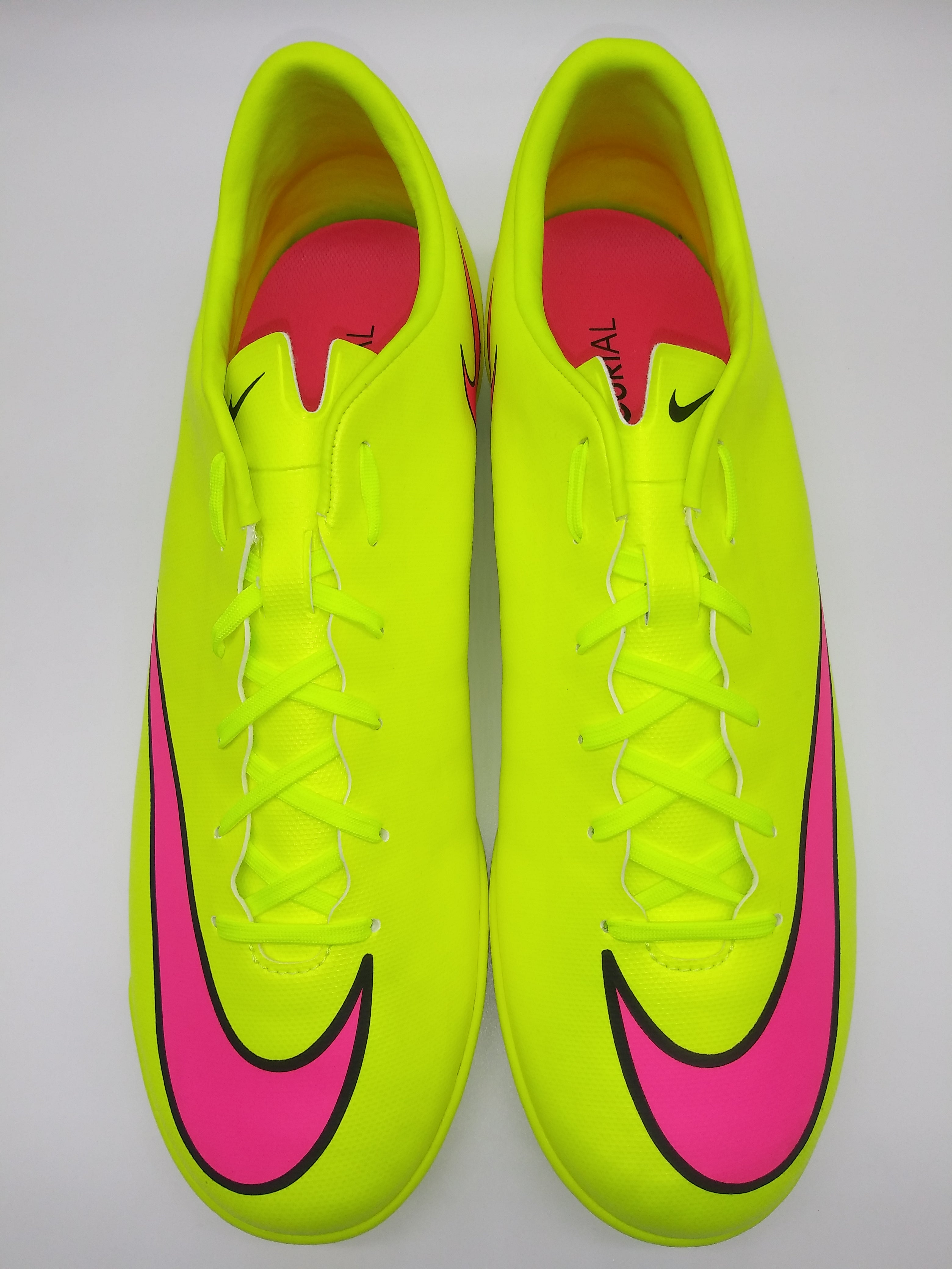 Nike mercurial yellow sales and pink