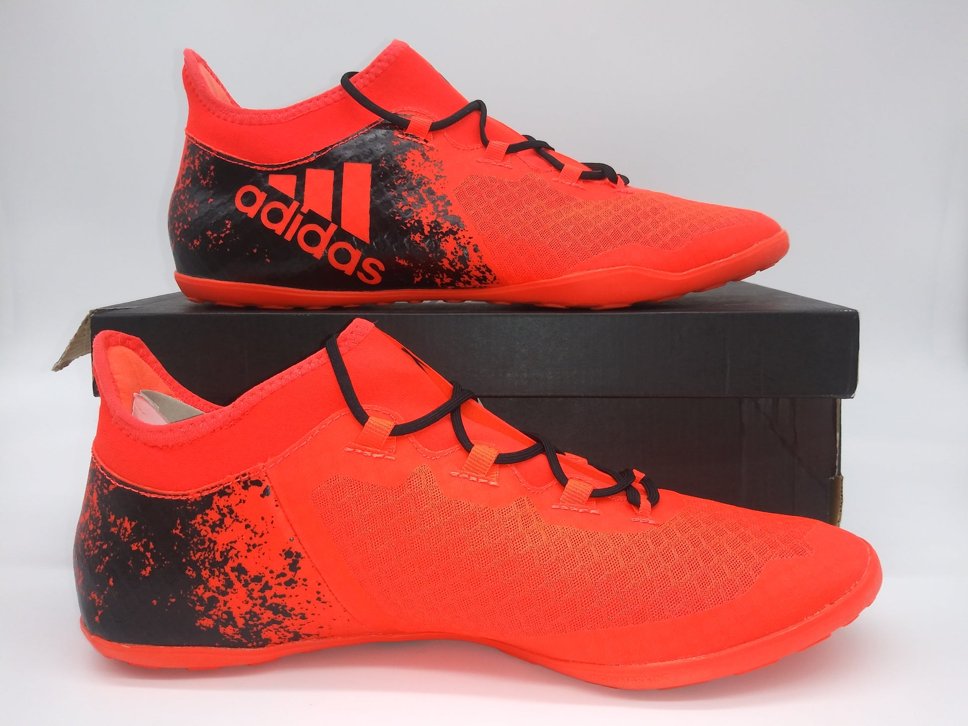 Overleving vijver afstuderen Adidas X 16.2 Court Red – Villegas Footwear