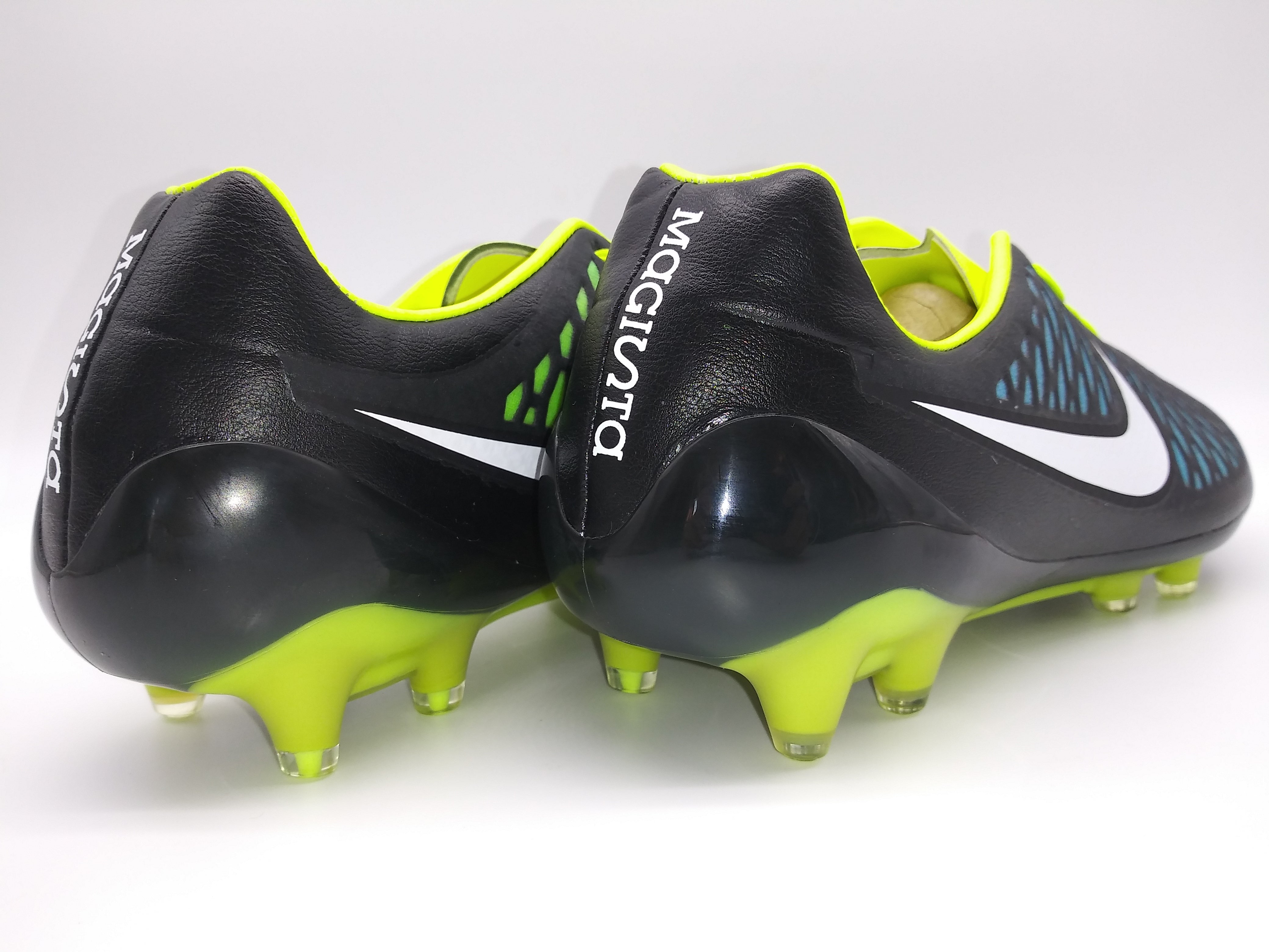 Magista black best sale