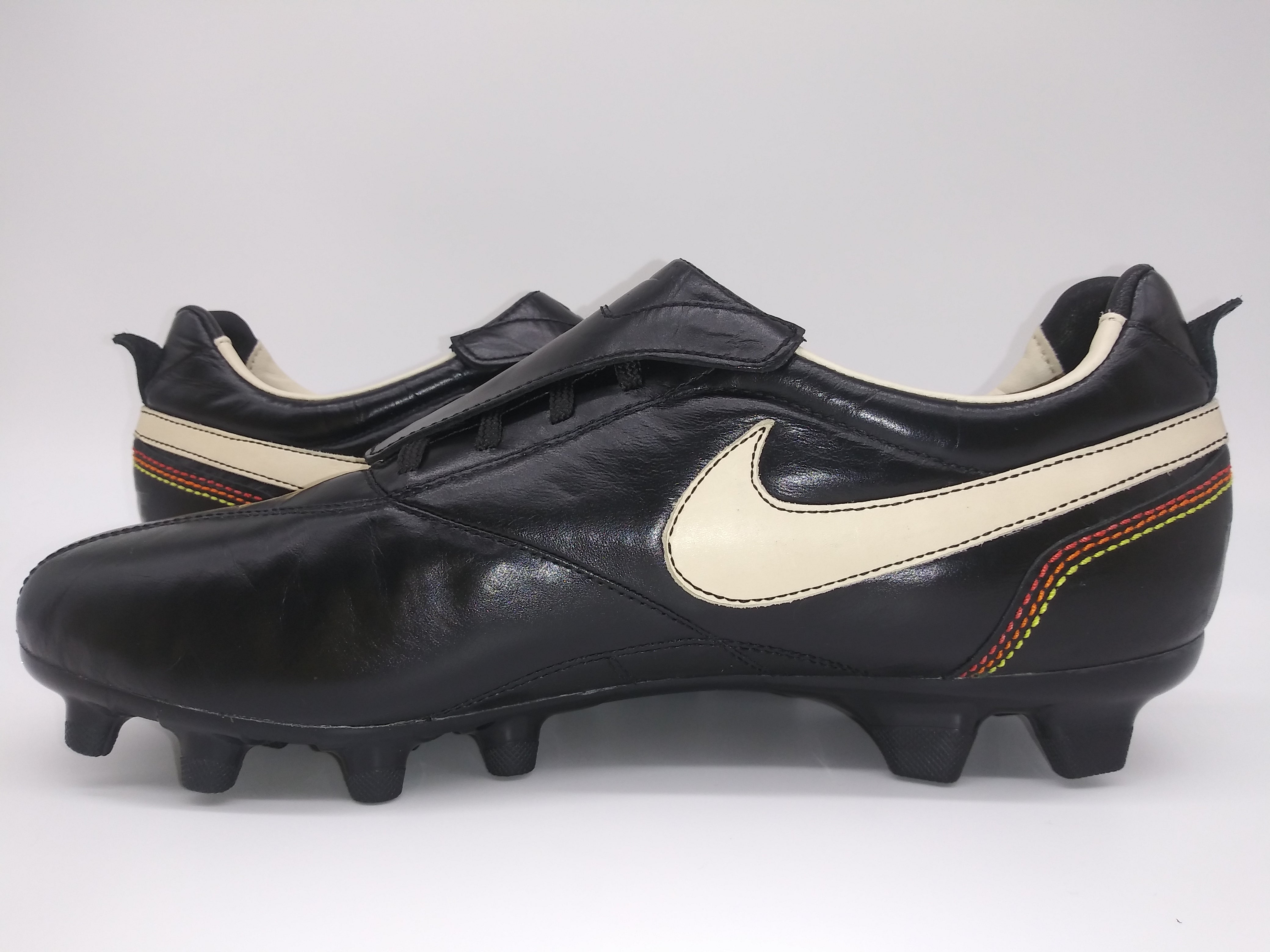 Nike Tiempo Ronaldinho 10R FG Black White Villegas Footwear