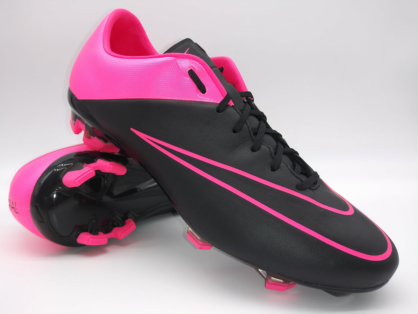 Ongeautoriseerd Malawi bewonderen Nike Mercurial Veloce II Leather FG Black Pink – Villegas Footwear