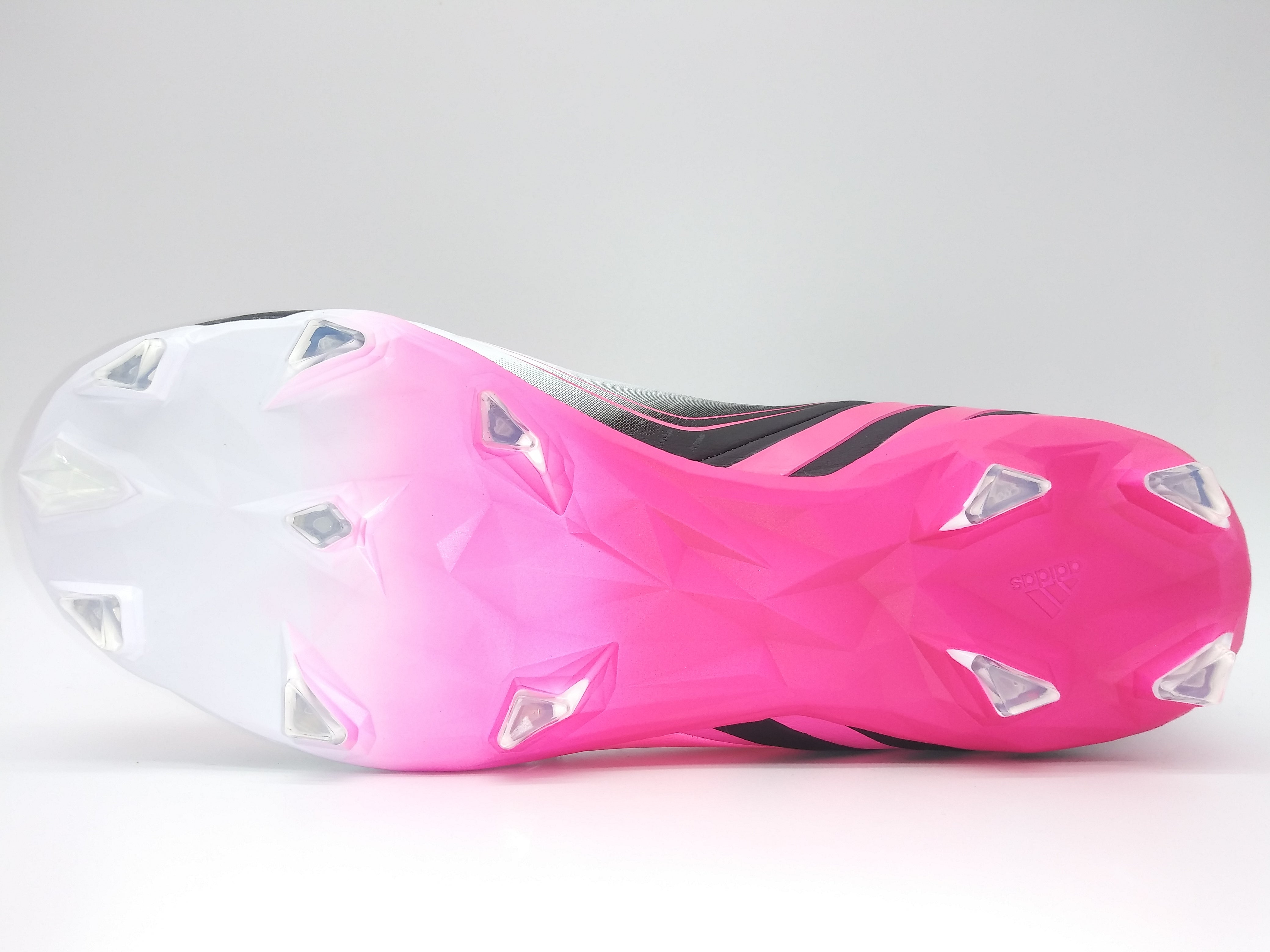 Adidas predator pink and on sale white