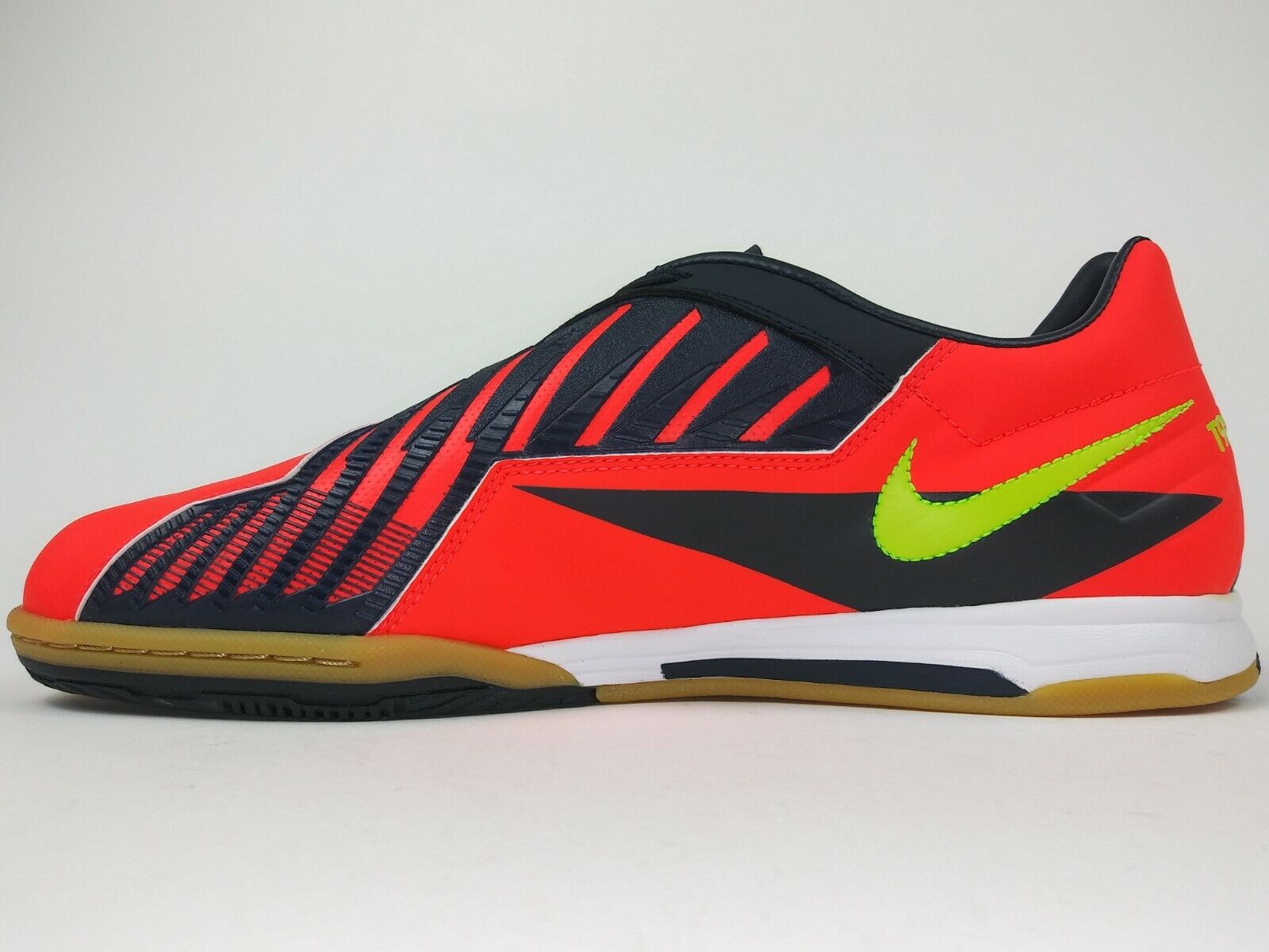 Nike T90 Shoot IV Shoes Pink – Villegas Footwear