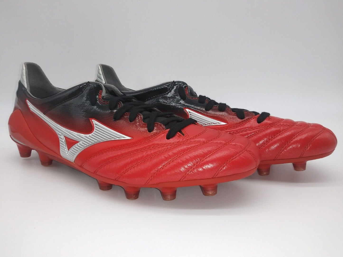 Mizuno Morelia Neo II FG Red Black