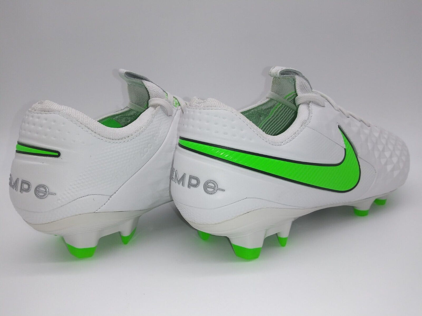 Nike Legend 8 Elite FG White Green