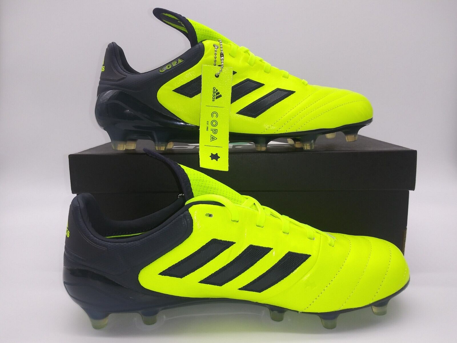 Adidas copa outlet est 1982