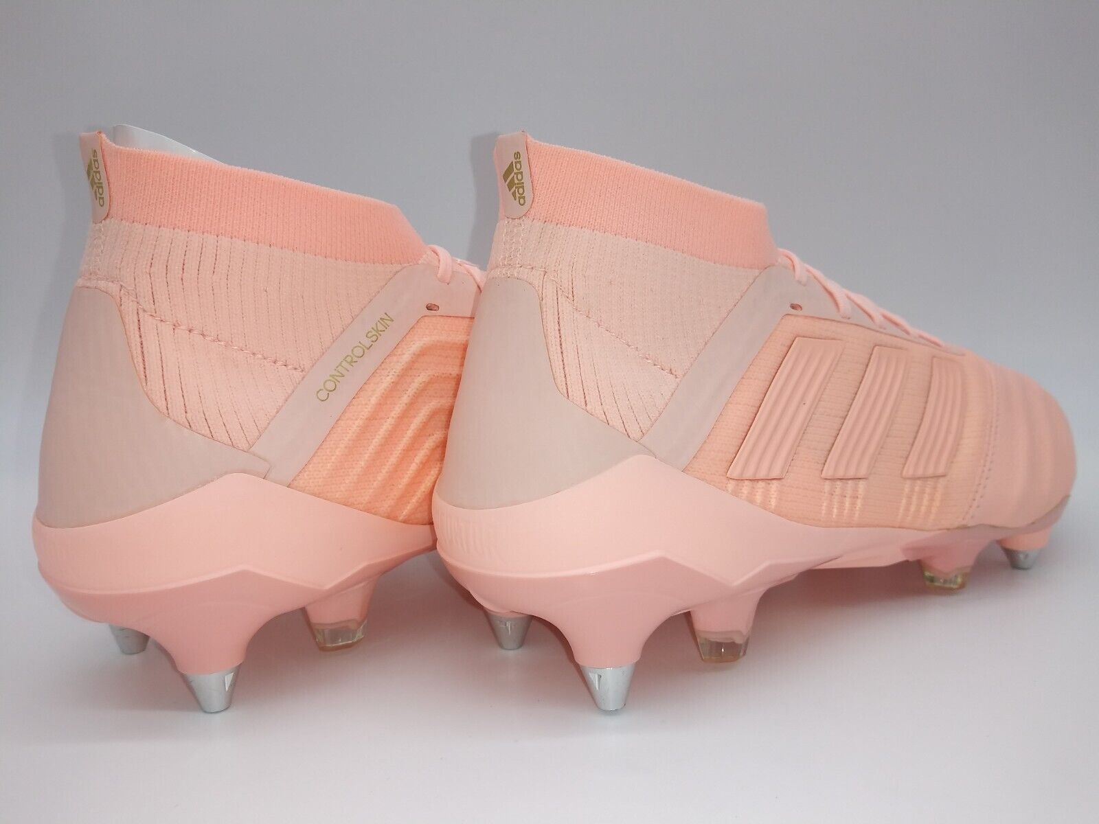 Adidas predator best sale 18.1 fg rosa